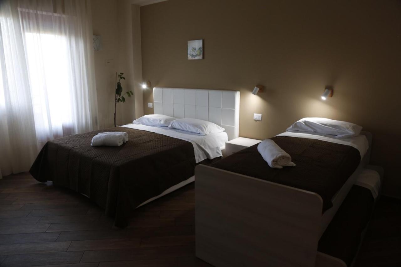All'Anoneto B&B Catona Di Reggio Calabria Eksteriør billede